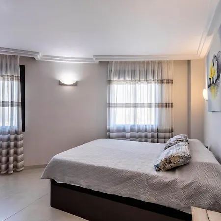 Vivienda Vacacional Adeje 別荘 アデヘ